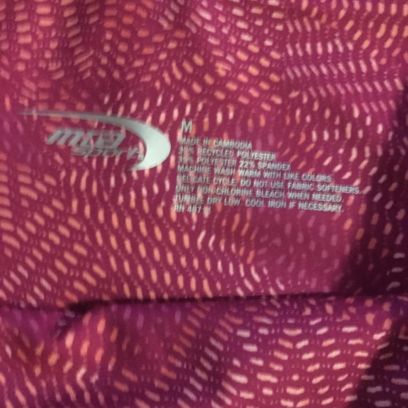 MTA Women’s workout wear set. Size M. - Picture 5 of 9